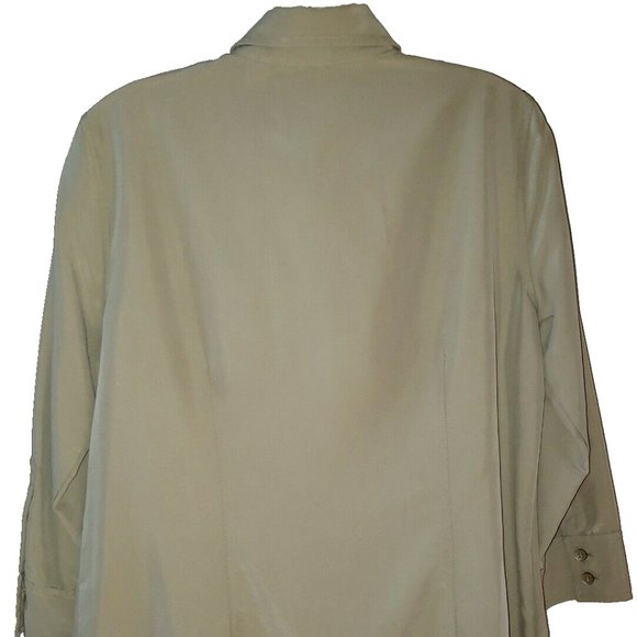 Liz Claiborne Button Down Shirt Blouse Khaki Rayon Poly Stain Resistant Medium - Picture 2 of 8